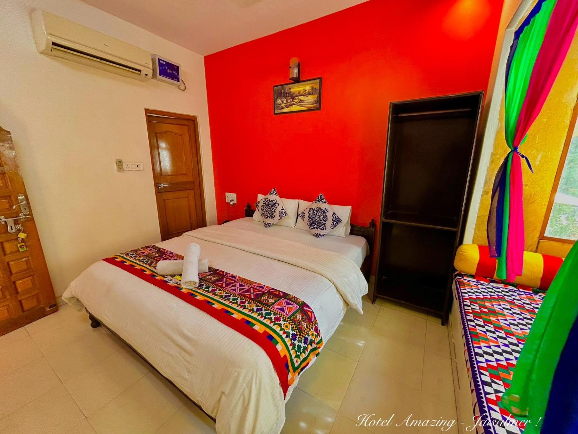 Hotel Amazing ไจซัลเมอร์ ภายนอก รูปภาพ