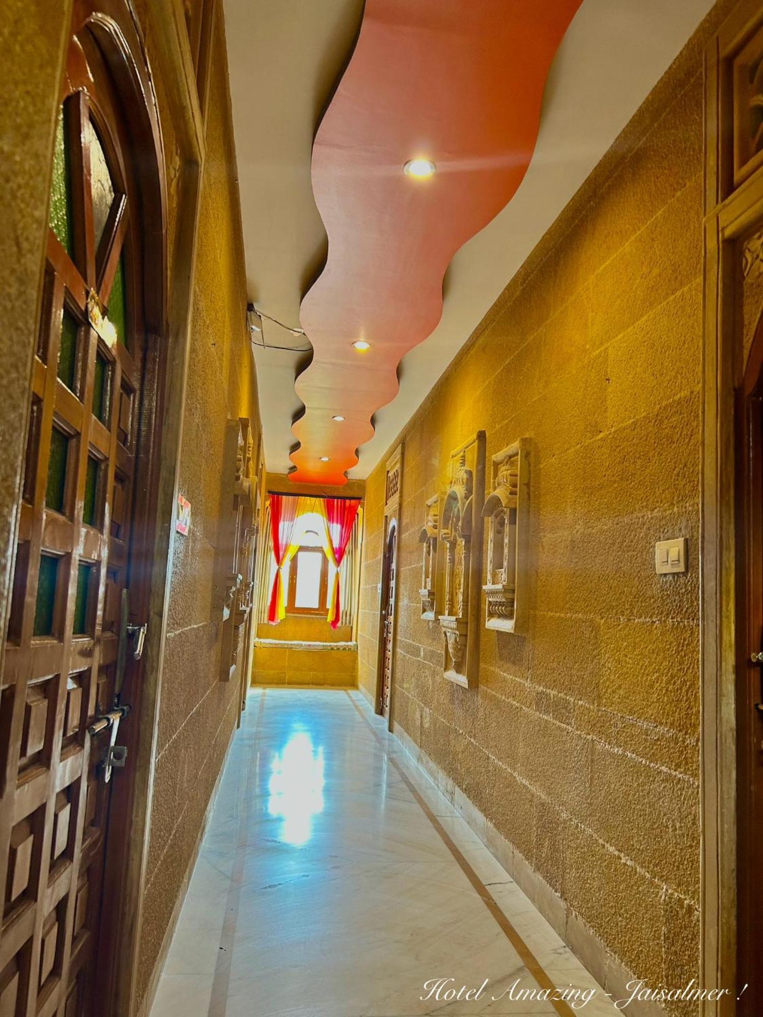 Hotel Amazing ไจซัลเมอร์ ห้อง รูปภาพ